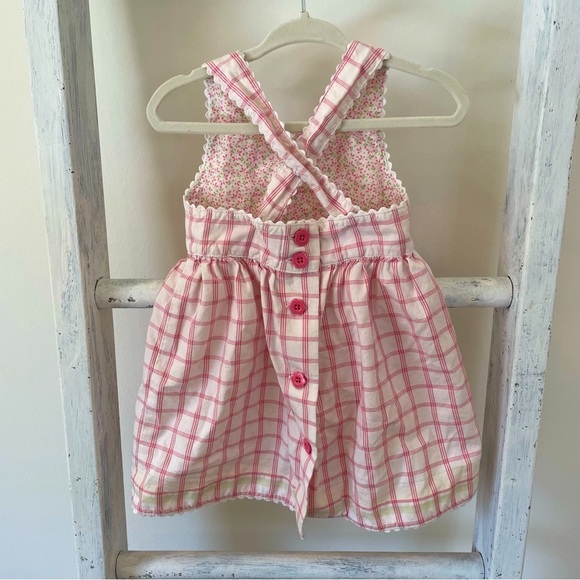 Apron style baby dress - Picture 1 of 7
